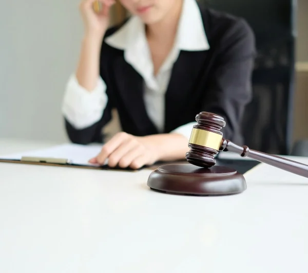 Auctions: Unit vs House